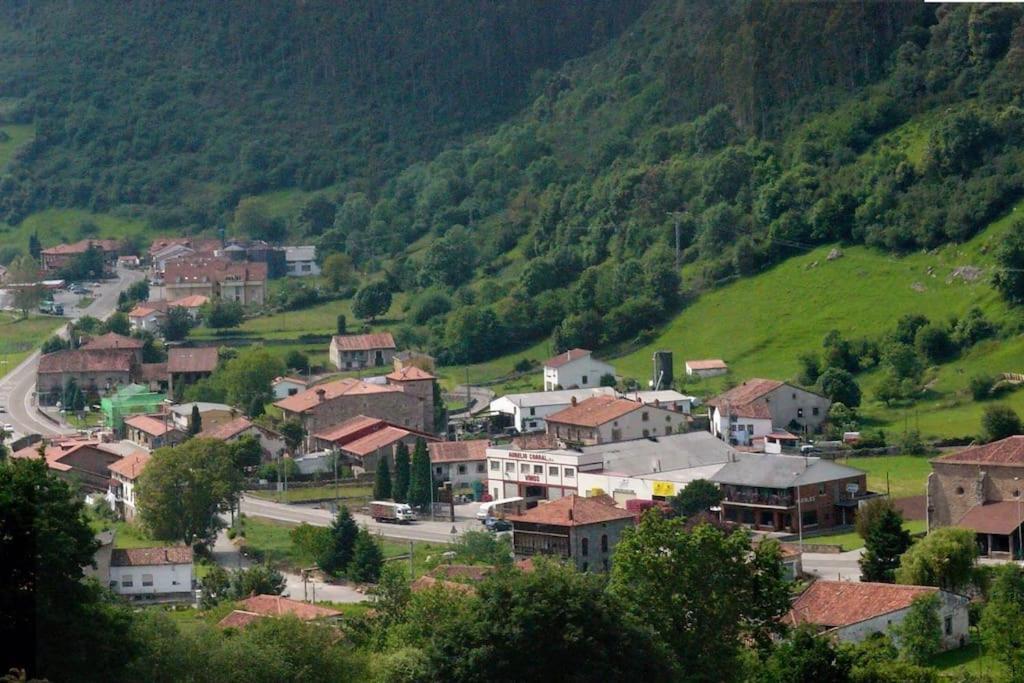 Apartamento En Cantabria, Treceño Buitenkant foto