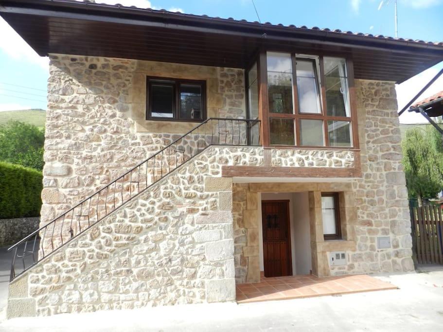 Apartamento En Cantabria, Treceño Buitenkant foto