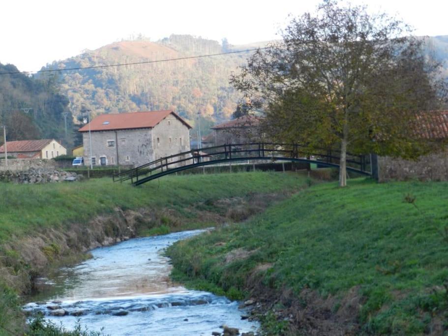 Apartamento En Cantabria, Treceño Buitenkant foto