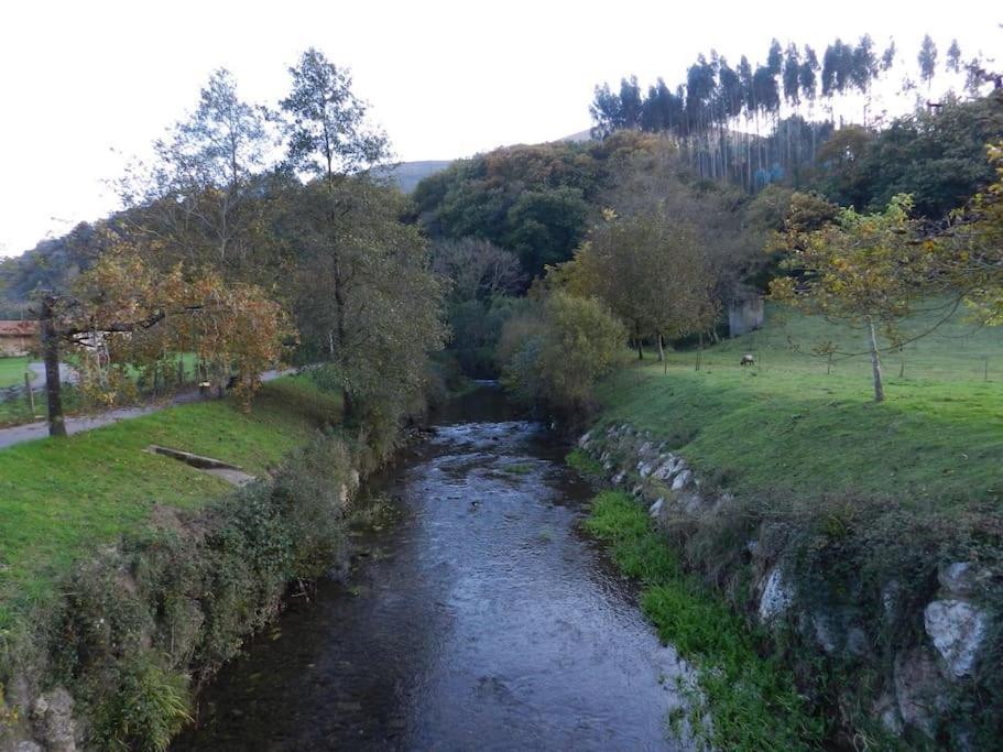 Apartamento En Cantabria, Treceño Buitenkant foto